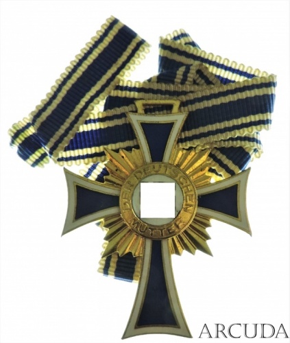 Почетный крест «Немецкой матери» 1 степени